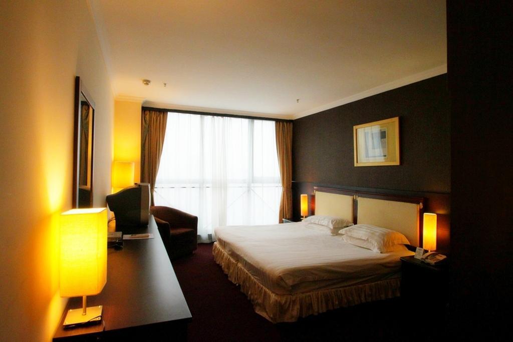 Peach Blossom Castle Hotel Xangai Exterior foto