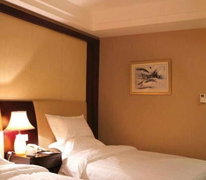 Peach Blossom Castle Hotel Xangai Exterior foto
